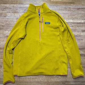 Patagonia R1 Fleece Pullover Jacket Size M Color Yellow